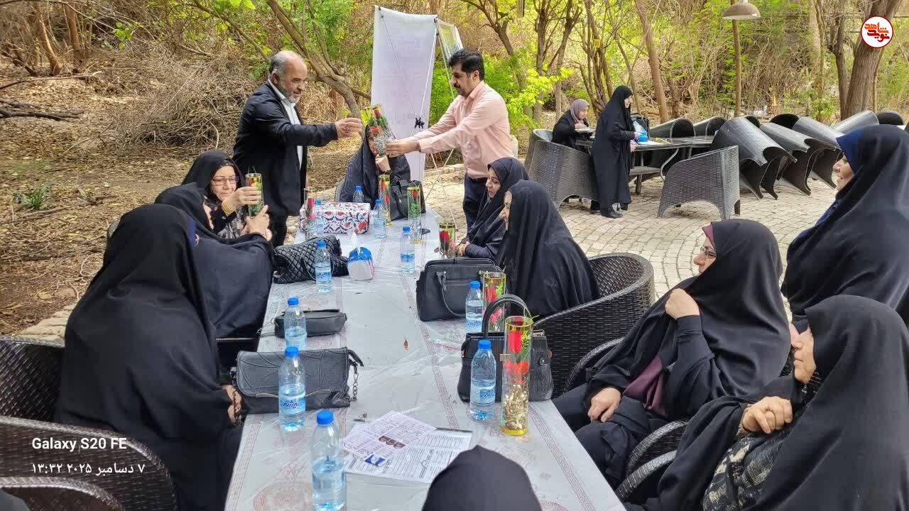 برگزاری اردوی تفریحی یک روزه ویژه مادران و همسران شهدا در دزفول برگزاری اردوی تفریحی یک روزه ویژه مادران و همسران شهدا در دزفول