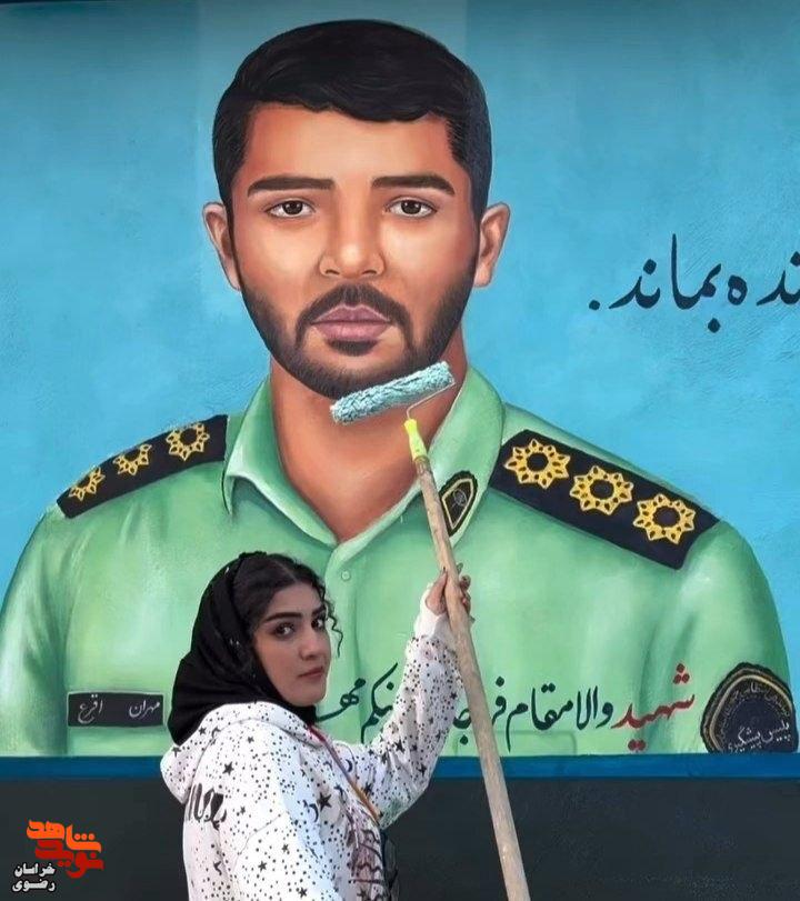 دختر نقاش دهه‌هفتادی که اینستاگرام را با چهره یک شهید مرزبان به چالش کشید