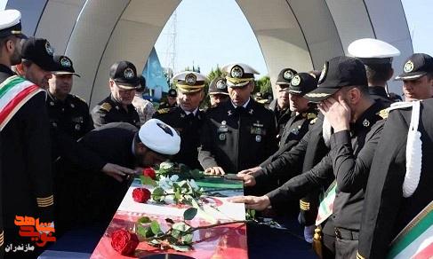 تصاویر/ آیین تشییع پیکر شهید گمنام در دانشگاه علوم دریایی امام خمینی نوشهر