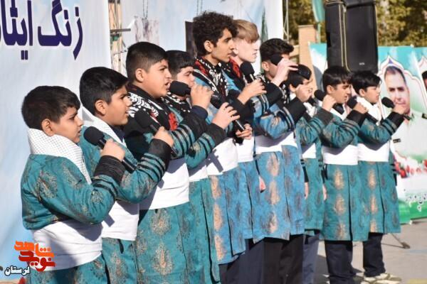 نواخته شدن زنگ ایثار و مقاومت به مناسبت هفته بسیج