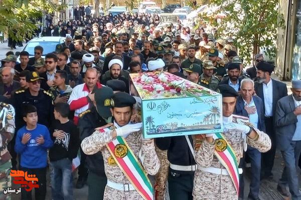 تشییع پیکر شهدای گمنام در لرستان تشییع پیکر شهدای گمنام در لرستان