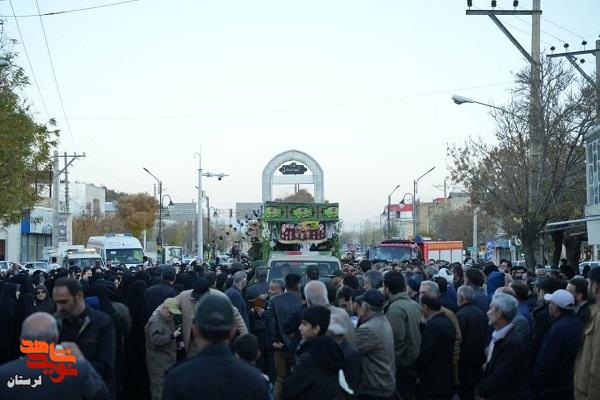 تشییع پیکر شهدای گمنام در لرستان تشییع پیکر شهدای گمنام در لرستان