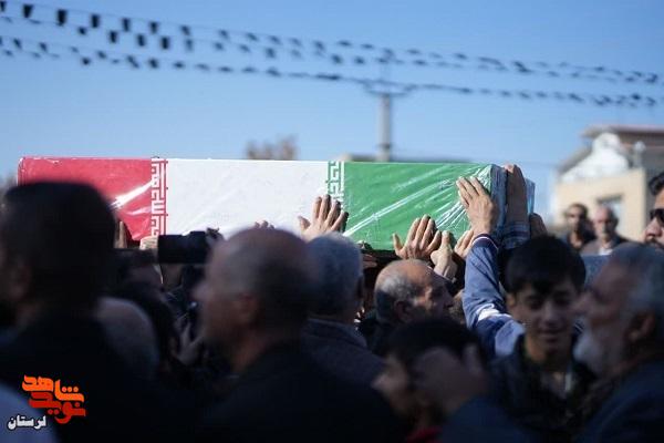 تشییع پیکر شهدای گمنام در لرستان تشییع پیکر شهدای گمنام در لرستان