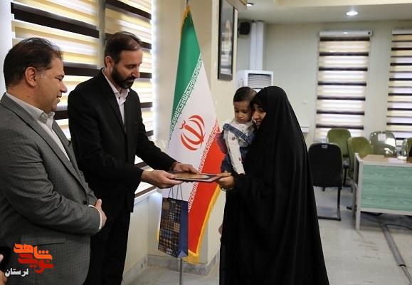 شهیدان، انسان‌هایی برگزیده و سربازان راه حق بودند