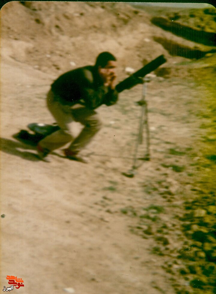 آینه‌ای از رشادت در قاب عکس‌های جبهه «حمید آزاد ملکی»