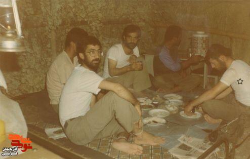 آلبوم عکس شهید «حسین احیاء عصر» منتشر شد