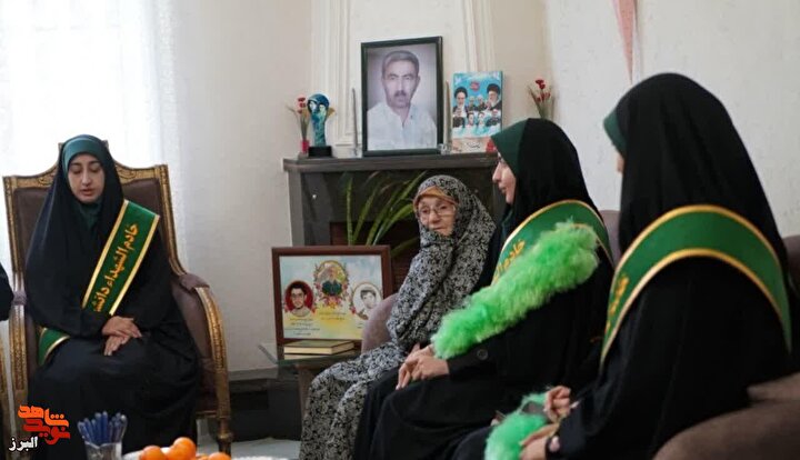 گسترده‌ترین نمایشگاه شهری تابلوهای تبلیغاتی کنگره شهدا در استان گشایش یافت