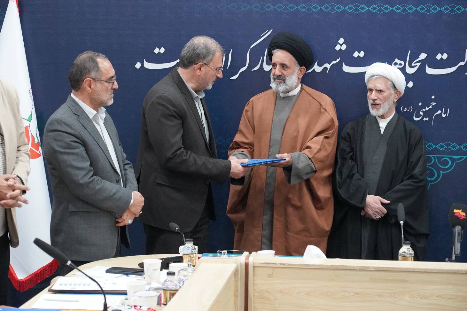 برگزاری نشست شورای سیاستگذاری کنگره ملی شهدای غریب در اسارت / رونمایی از پوستر اجلاسیه و معرفی اعضای شورای برنامهریزی