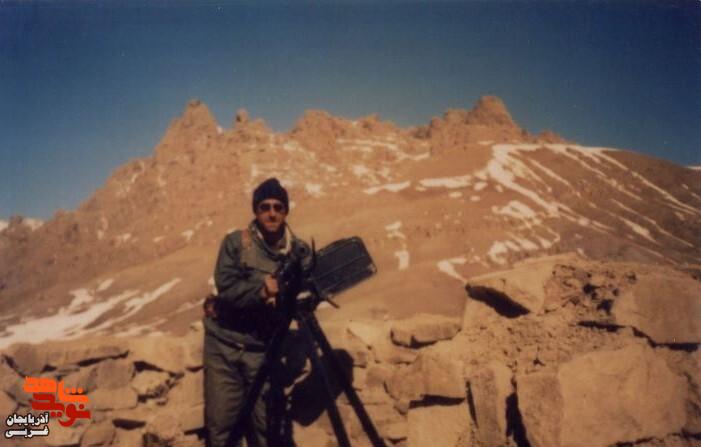 آلبوم عکس شهید «علی صادق زاده» منتشر شد