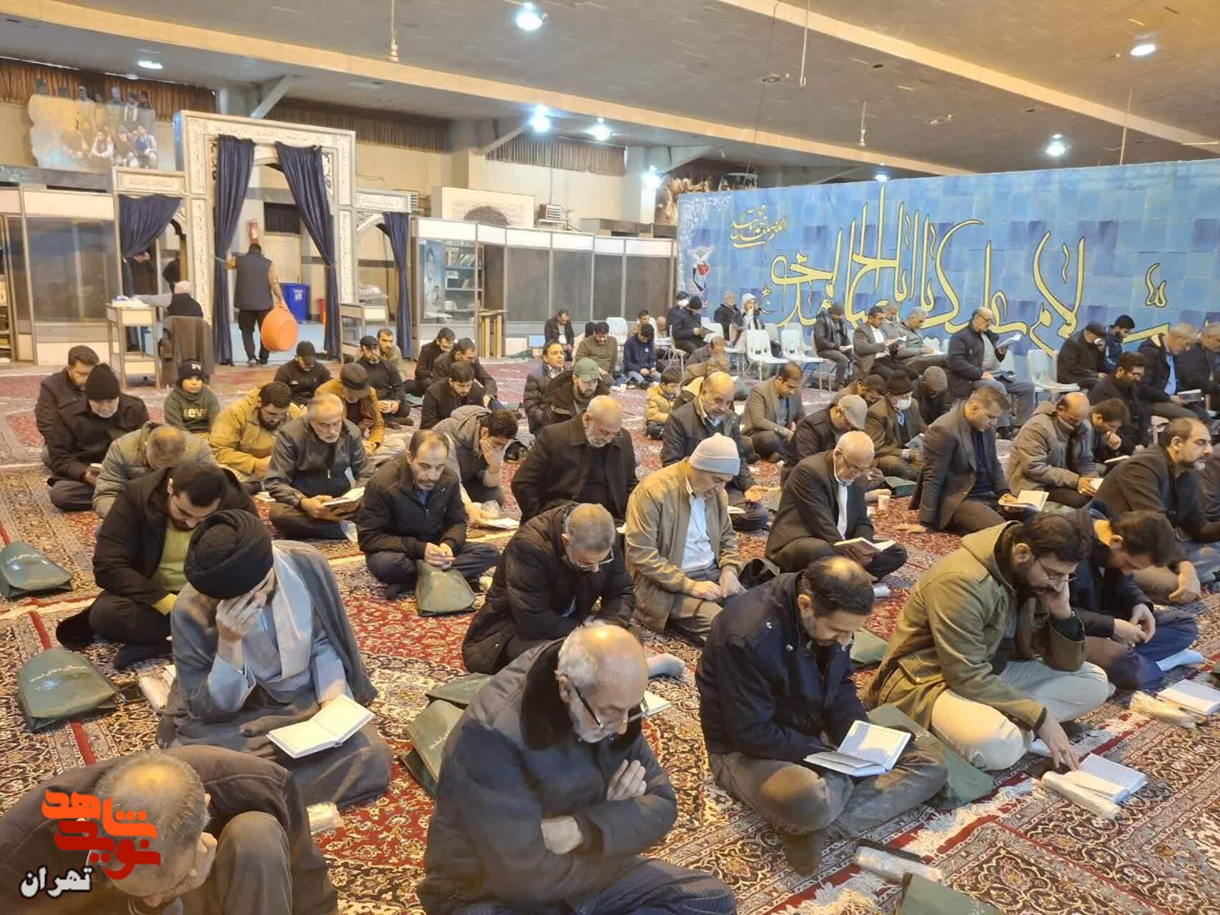 گزارش تصویری/ مراسم دعای ندبه در گلزار شهدا برگزار شد