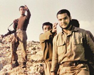 خواب گل لاله نشانه‌ای برای شهادت بود