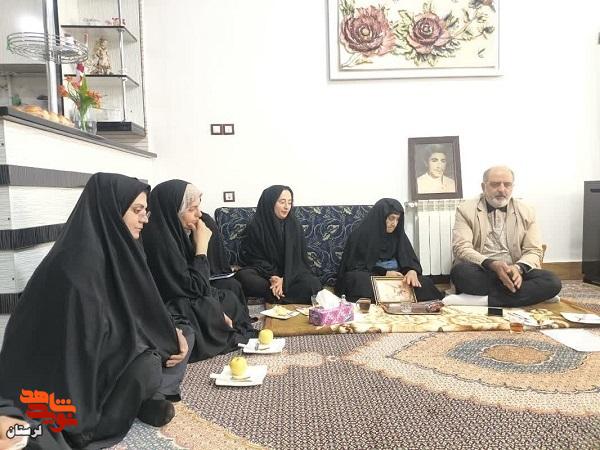 دیدار دبیرکل کنگره ملی شهدای غریب اسارت با مادر شهید غریب و جاویدالاثر «ابراهیم سگوند»