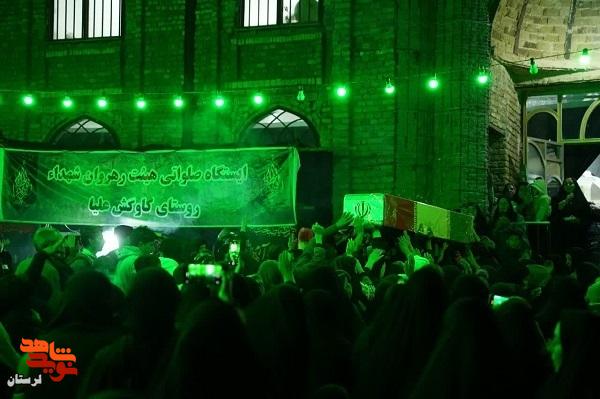 روستائیان بخش گاوکش علیای نورآباد به استقبال لاله فاطمی آمدند