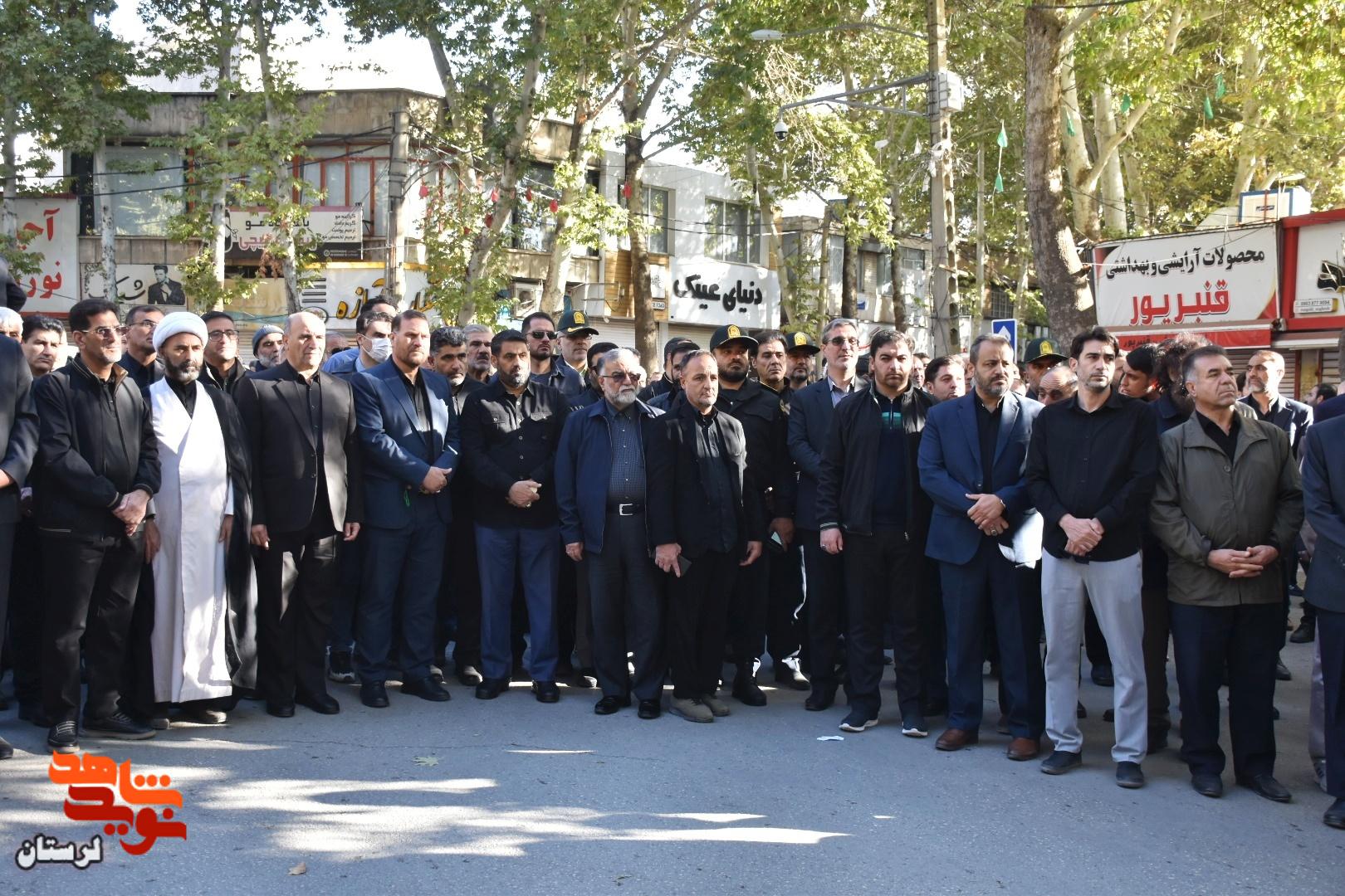 تشییع و بدرقه لاله‌های گمنام در خرم‌آباد