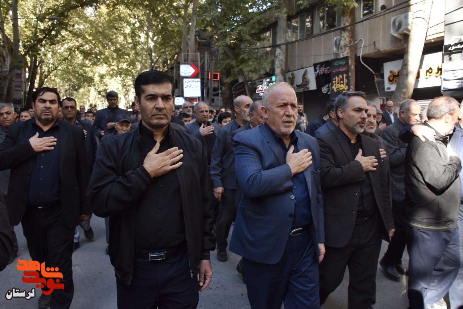 تشییع و بدرقه لاله‌های گمنام در خرم‌آباد