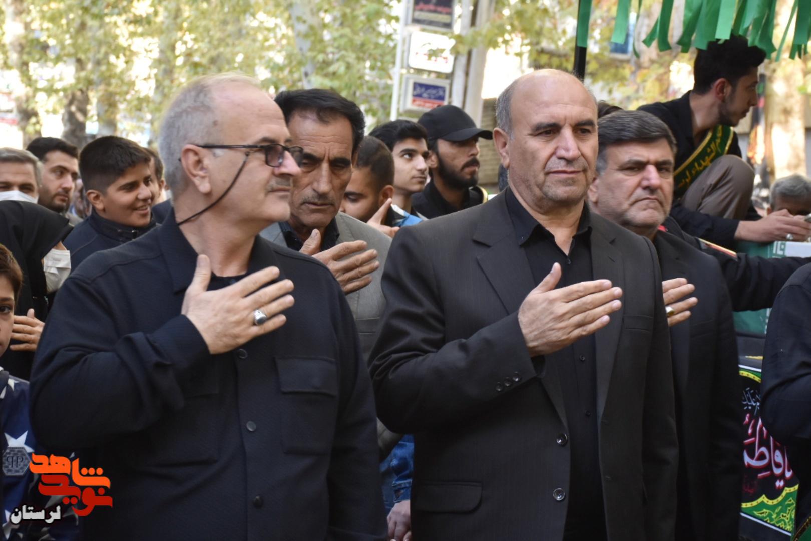 تشییع و بدرقه لاله‌های گمنام در خرم‌آباد