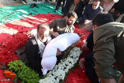 تصاویر/ تدفین یک آلاله زهرایی در مرکز توانبخشی بنیاد مازندران