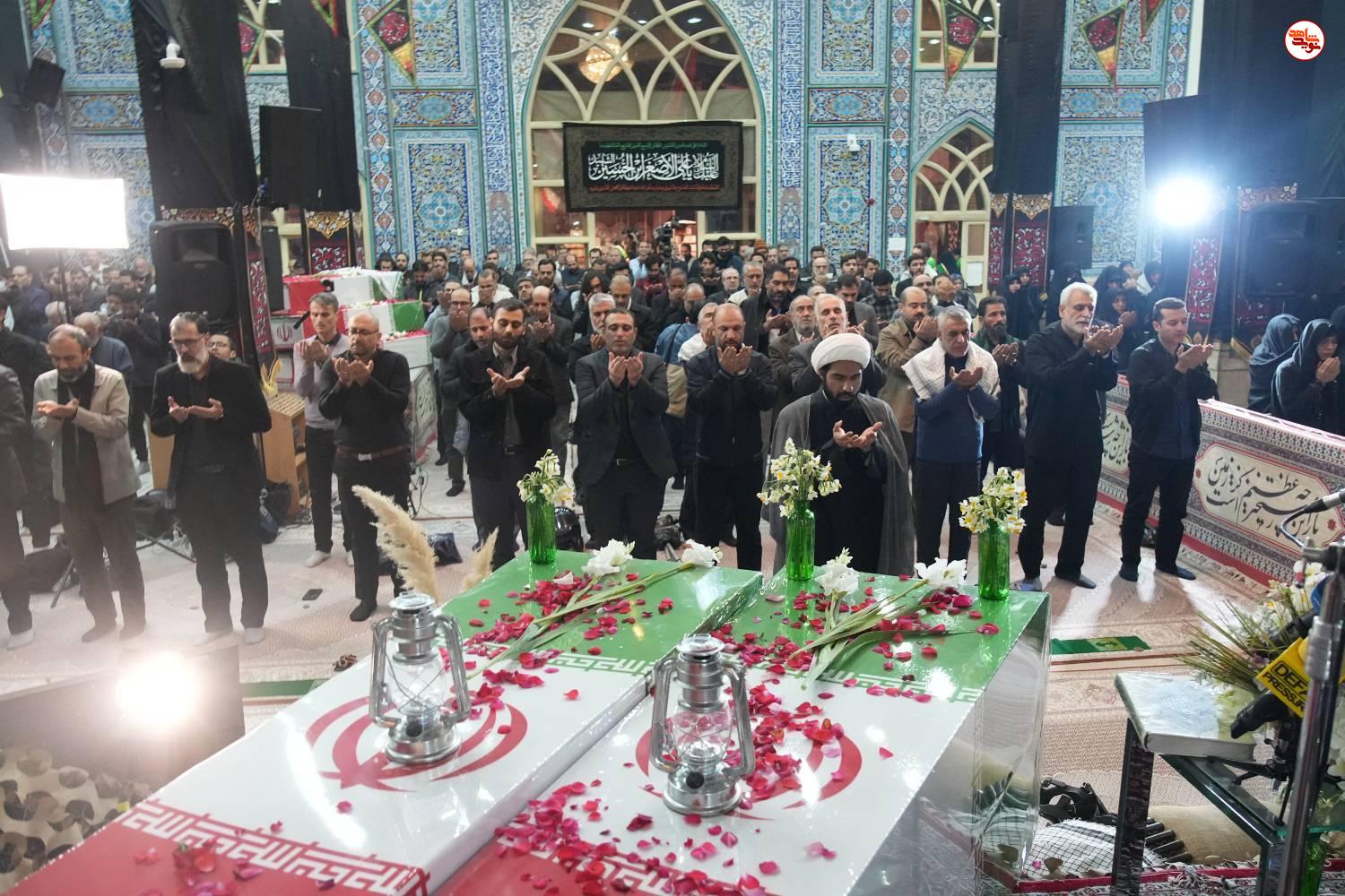 گزارش تصویری/ آیین وداع با پیکرهای مطهر ۱۰۰ شهید گمنام