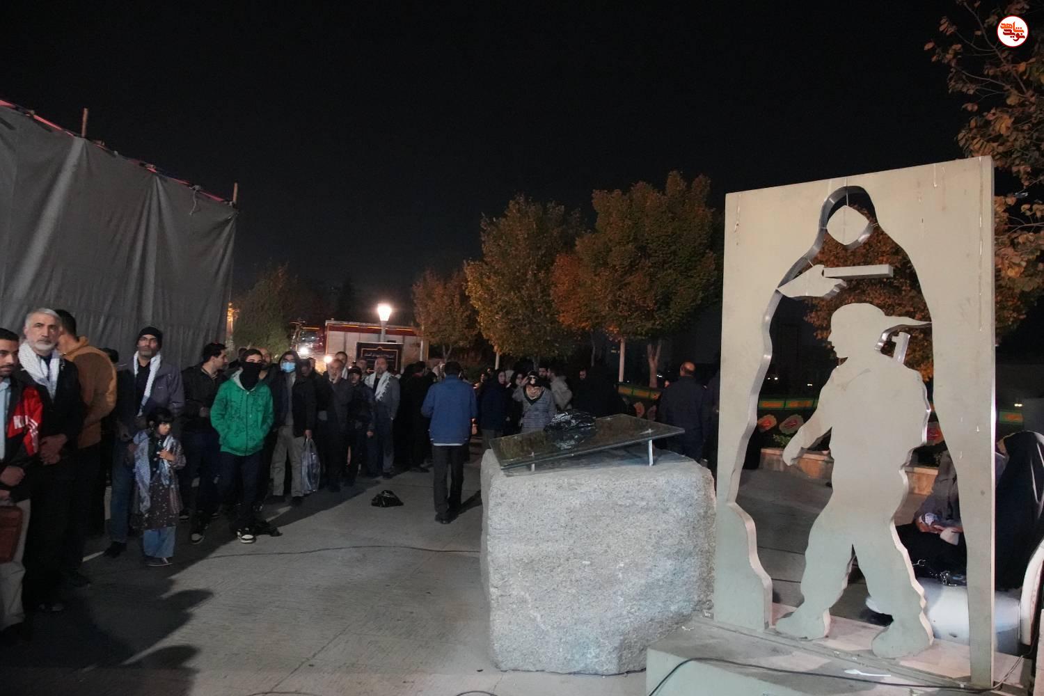 گزارش تصویری/ آیین وداع با پیکرهای مطهر ۱۰۰ شهید گمنام