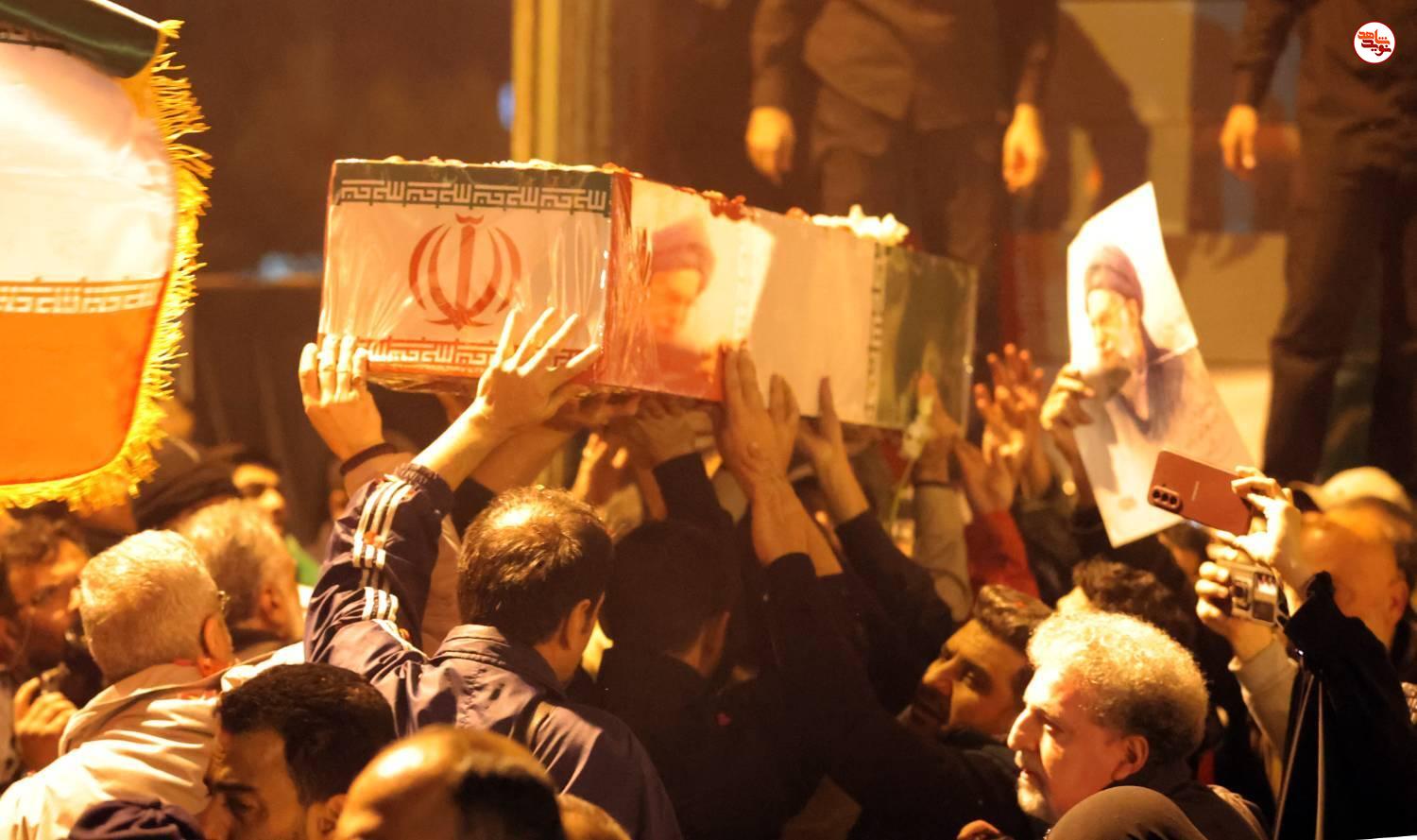 گزارش تصویری/ آیین وداع با پیکرهای مطهر ۱۰۰ شهید گمنام