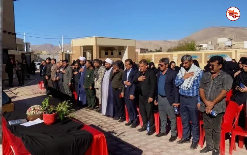 دومین یادواره ۱۲ شهید معلم و ۴۰ شهید دانش آموز در ایذه برگزار شد دومین یادواره ۱۲ شهید معلم و ۴۰ شهید دانش آموز در ایذه برگزار شد