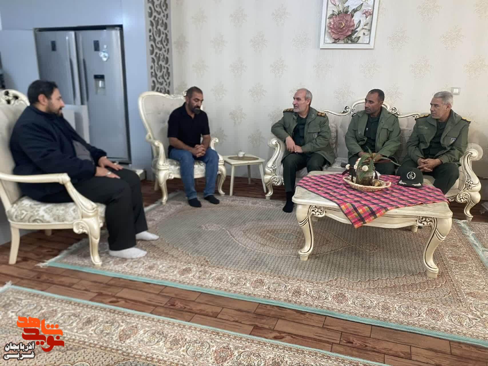 دیدار و تجلیل از خانواده شهدا در چایپاره