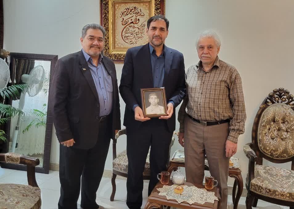 تداوم دیدار با خانواده‌های شهدای غریب در تهران بزرگ