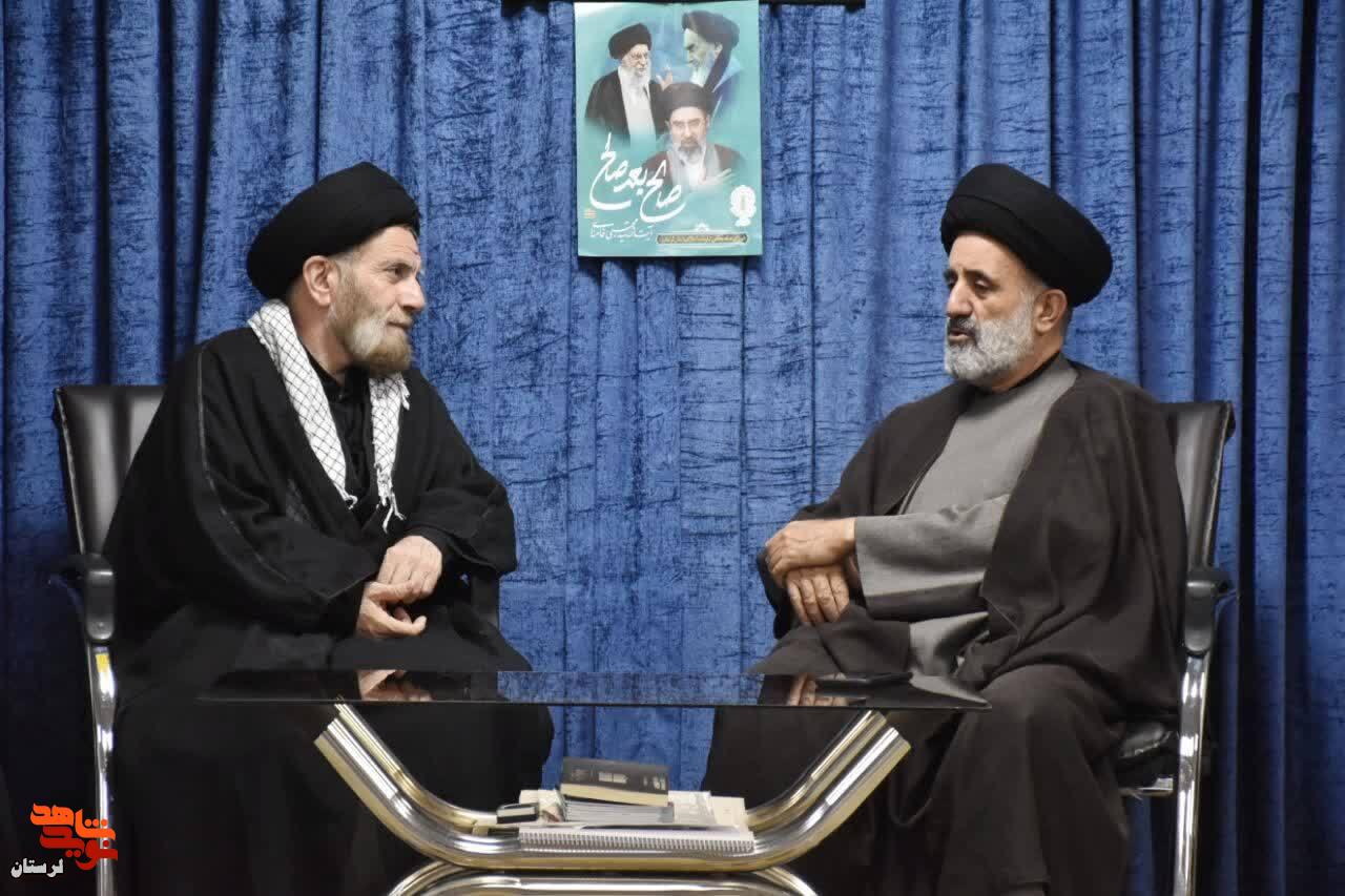 ایران به برکت خون رهبر شهید و شهدای جنگ رمضان همواره سربلند است ایران به برکت خون رهبر شهید و شهدای جنگ رمضان همواره سربلند است