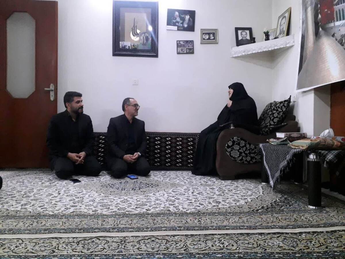 دیدار نوروزی مدیرکل بنیاد شهید مازندران با مادر شهید غریب&zwnj;اسارت حسینعلی بالویی