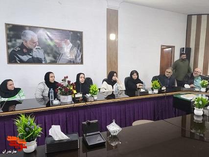 عکس/ نشست مدیرکل بنیاد شهید مازندران با بانوان تیم ملی وزنه برداری جانبازان و توان یابان عکس/ نشست مدیرکل بنیاد شهید مازندران با بانوان تیم ملی وزنه برداری جانبازان و توان یابان