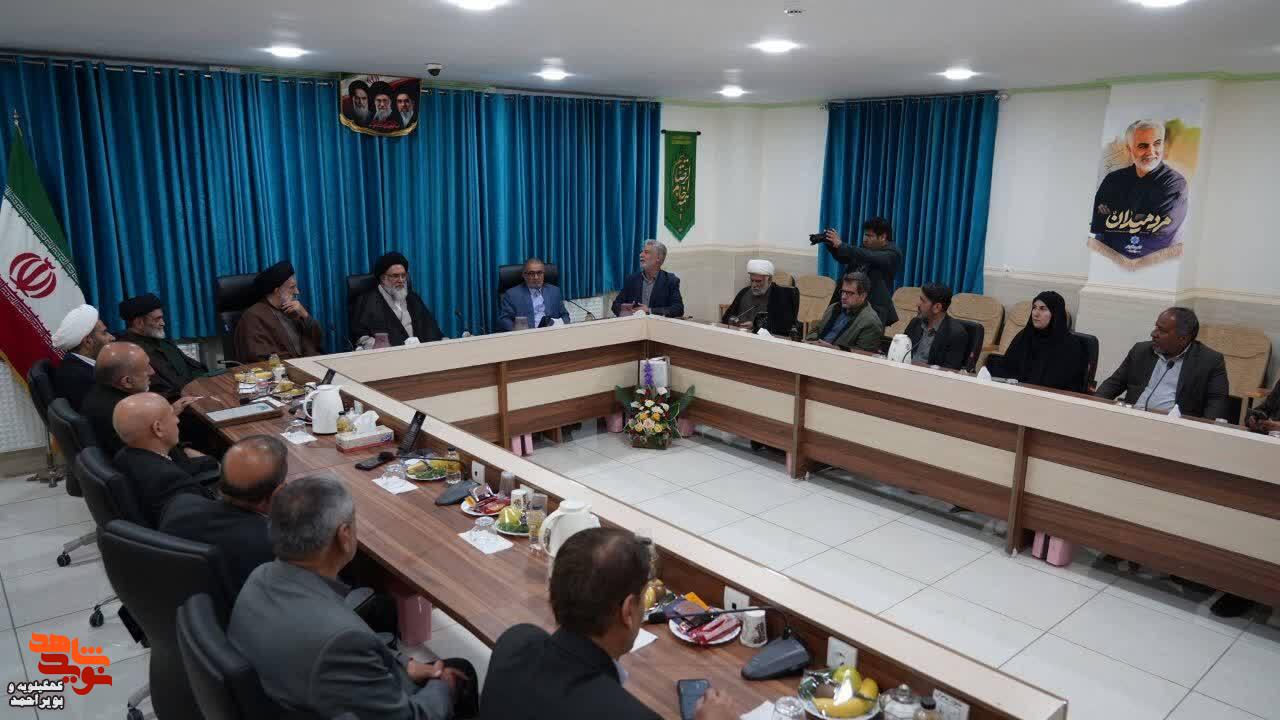 دیدارنماینده ولی‌فقیه در بنیاد شهید و امور ایثارگران کشور، با نماینده ولی‌فقیه در استان و استاندار کهگیلویه و بویراحمد