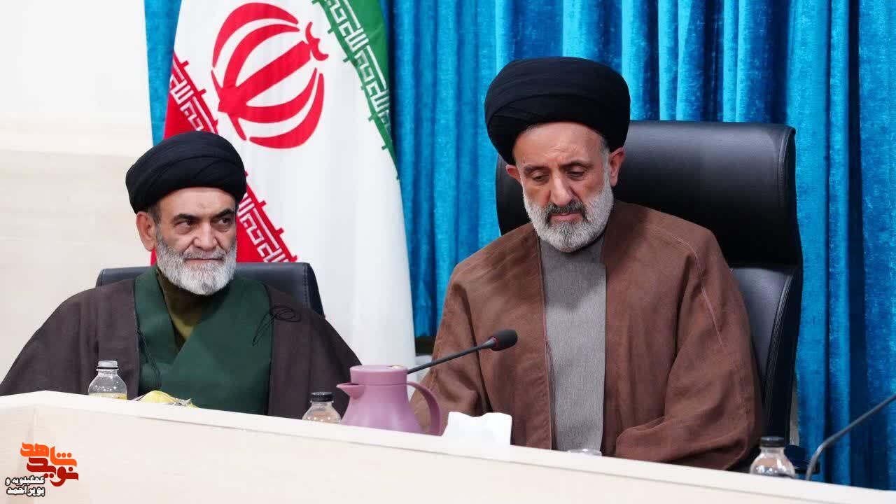 دیدارنماینده ولی‌فقیه در بنیاد شهید و امور ایثارگران کشور، با نماینده ولی‌فقیه در استان و استاندار کهگیلویه و بویراحمد