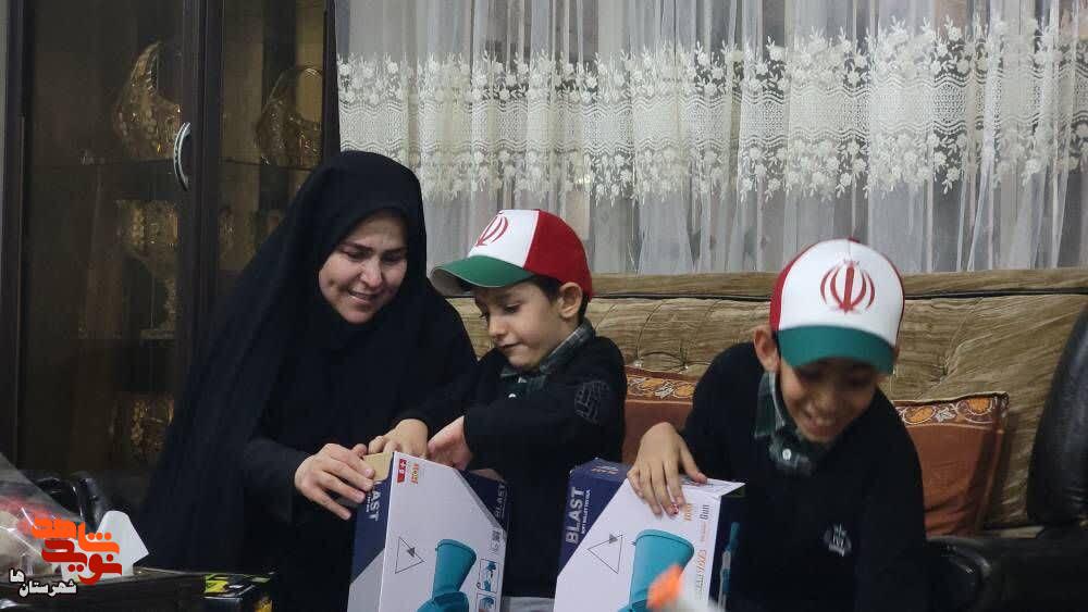 وقتی وعدهها به لبخندِ «فرزندانِ قهرمان» ختم شد وقتی وعدهها به لبخندِ «فرزندانِ قهرمان» ختم شد