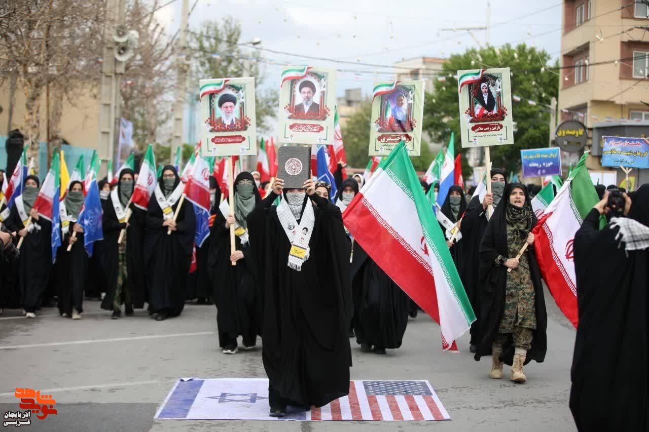 اجتماع باشکوه جان فدائیان ایران امام رضایی در ارومیه اجتماع باشکوه جان فدائیان ایران امام رضایی در ارومیه