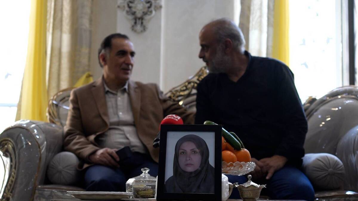 دیدار رئیس بنیاد شهید و امور ایثارگران با خانواده شهیده معلم &laquo;مریم حیدری&raquo;