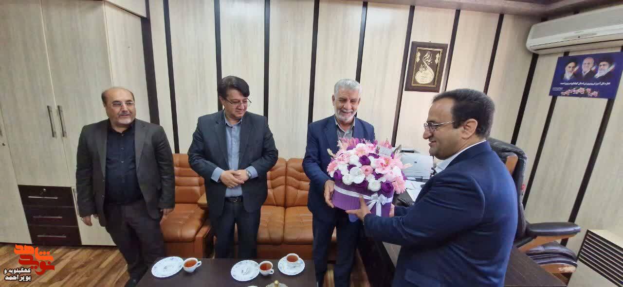 تجلیل بنیاد شهید از معلمان؛ تأکید بر نقش مدارس در ترویج فرهنگ ایثار و شهادت تجلیل بنیاد شهید از معلمان؛ تأکید بر نقش مدارس در ترویج فرهنگ ایثار و شهادت