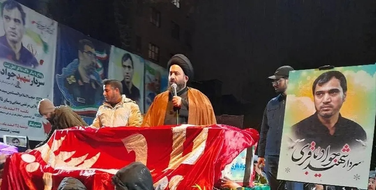 تجلیل از خانواده شهید &laquo;جواد باقری&raquo; در یادمان مهرآیین