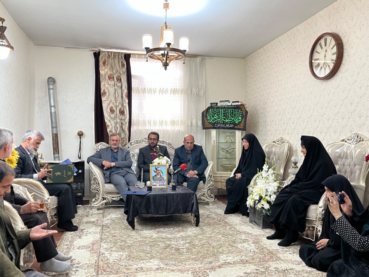 شهدا سند اصالت انقلاب و الگوی ماندگار آیندگان هستند&nbsp;