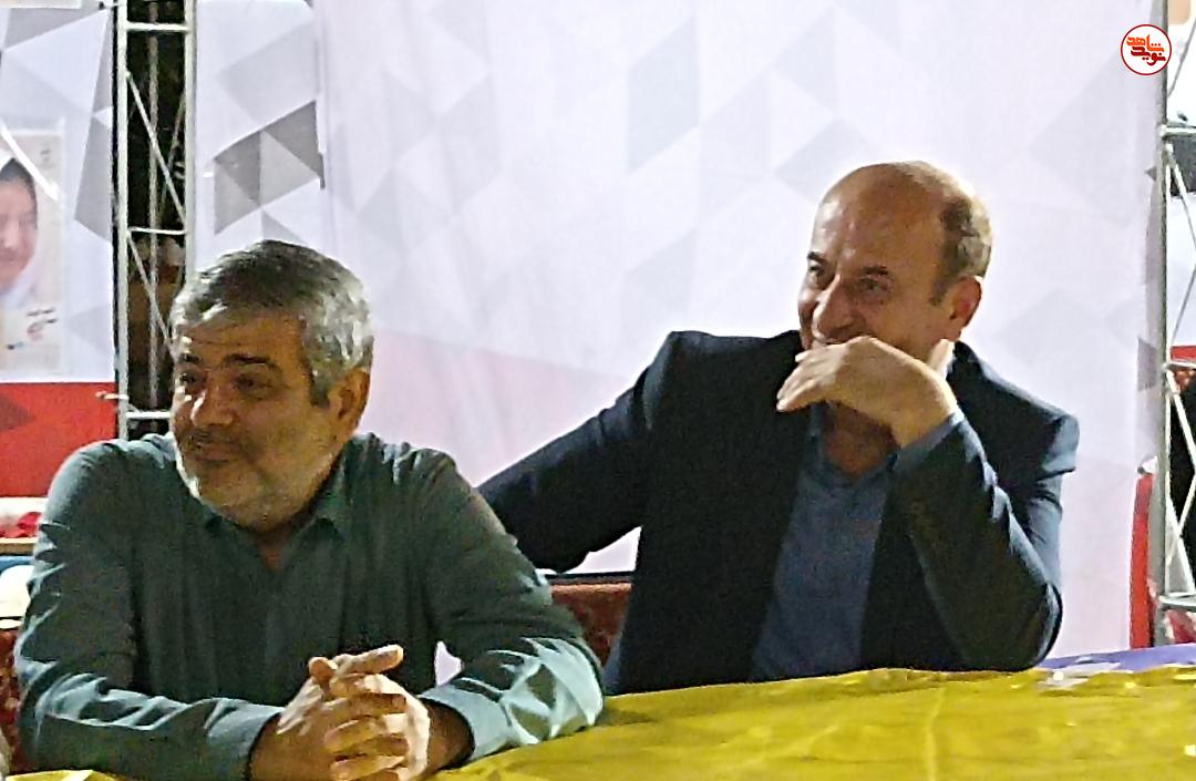 گزارش تصویری/ برگزاری میز خدمت در غرفههای فرهنگی پردیس «سلام شهید» در اهواز گزارش تصویری/ برگزاری میز خدمت در غرفههای فرهنگی پردیس «سلام شهید» در اهواز