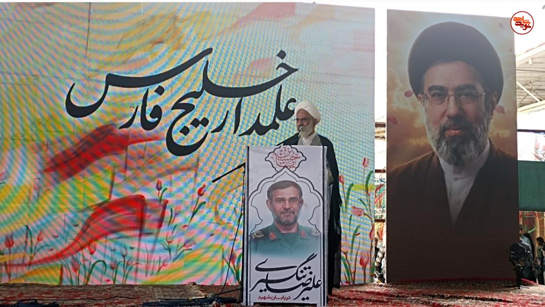 آیین چهلمین روز علمدار خلیج فارس شهید «علیرضا تنگسیری» برگزار شد