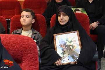 تصاویر/ برگزاری مراسم تجلیل از خانوادههای معزز شهدای حملات آمریکایی صهیونی جنگ رمضان استان مازندران تصاویر/ برگزاری مراسم تجلیل از خانوادههای معزز شهدای حملات آمریکایی صهیونی جنگ رمضان استان مازندران