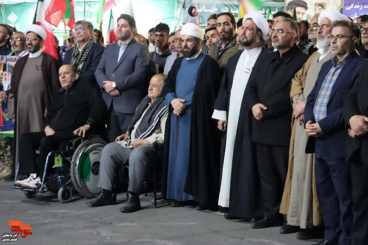 حماسه حضور و ایستادگی ایران قوی در هفتاد و یکمین شب در ارومیه