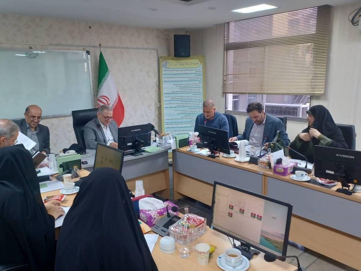 مدارس شاهد پایگاه ترویج فرهنگ ایثار و شهادت است