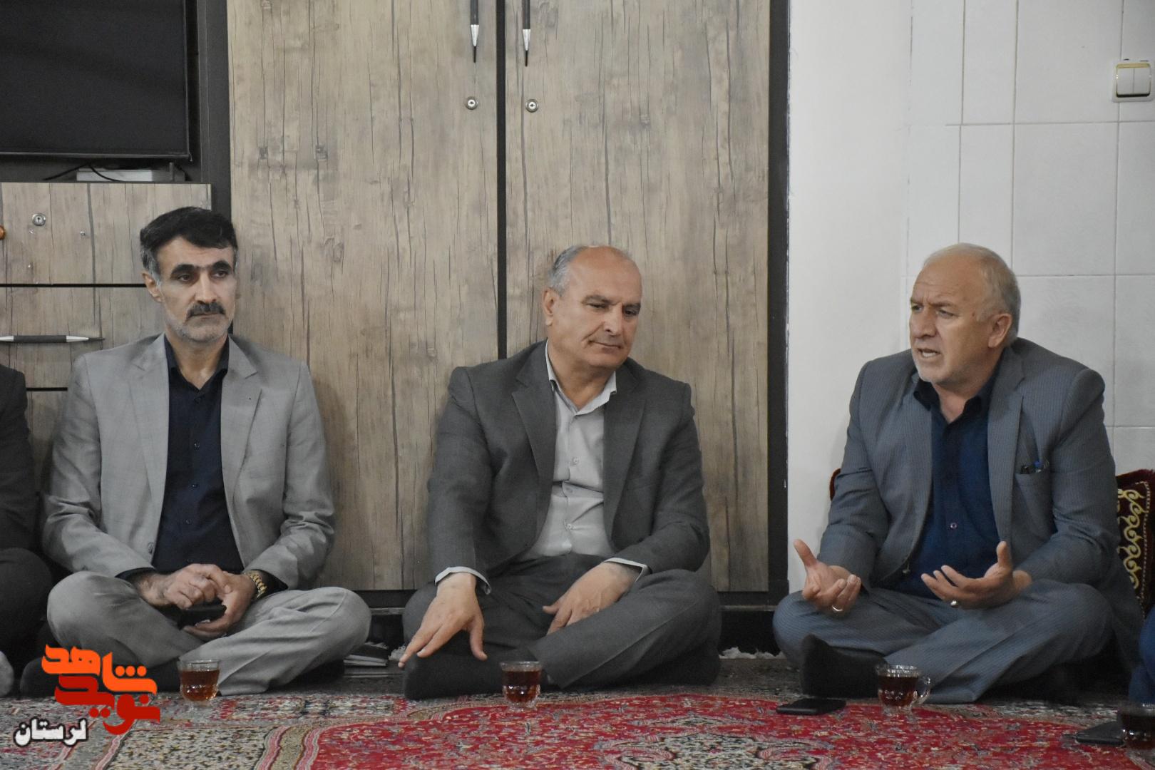 دیدار با خانواده شهید والامقام«محمود رشنو»، از شهدای جنگ رمضان رومشکان