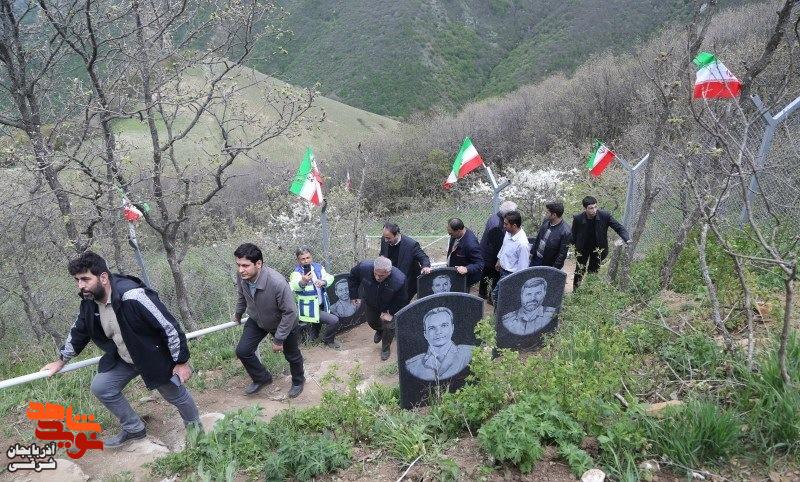 برگزاری مراسم دومین سالگرد شهدای خدمت در یادمان ورزقان