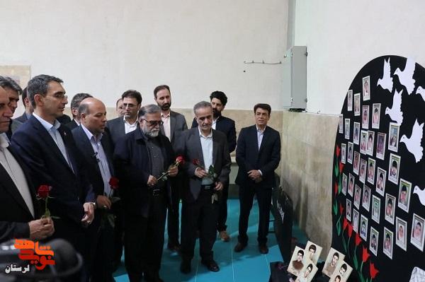 سالن ورزشی چندمنظوره شهدای غریب اسارت در خرم آباد افتتاح شد