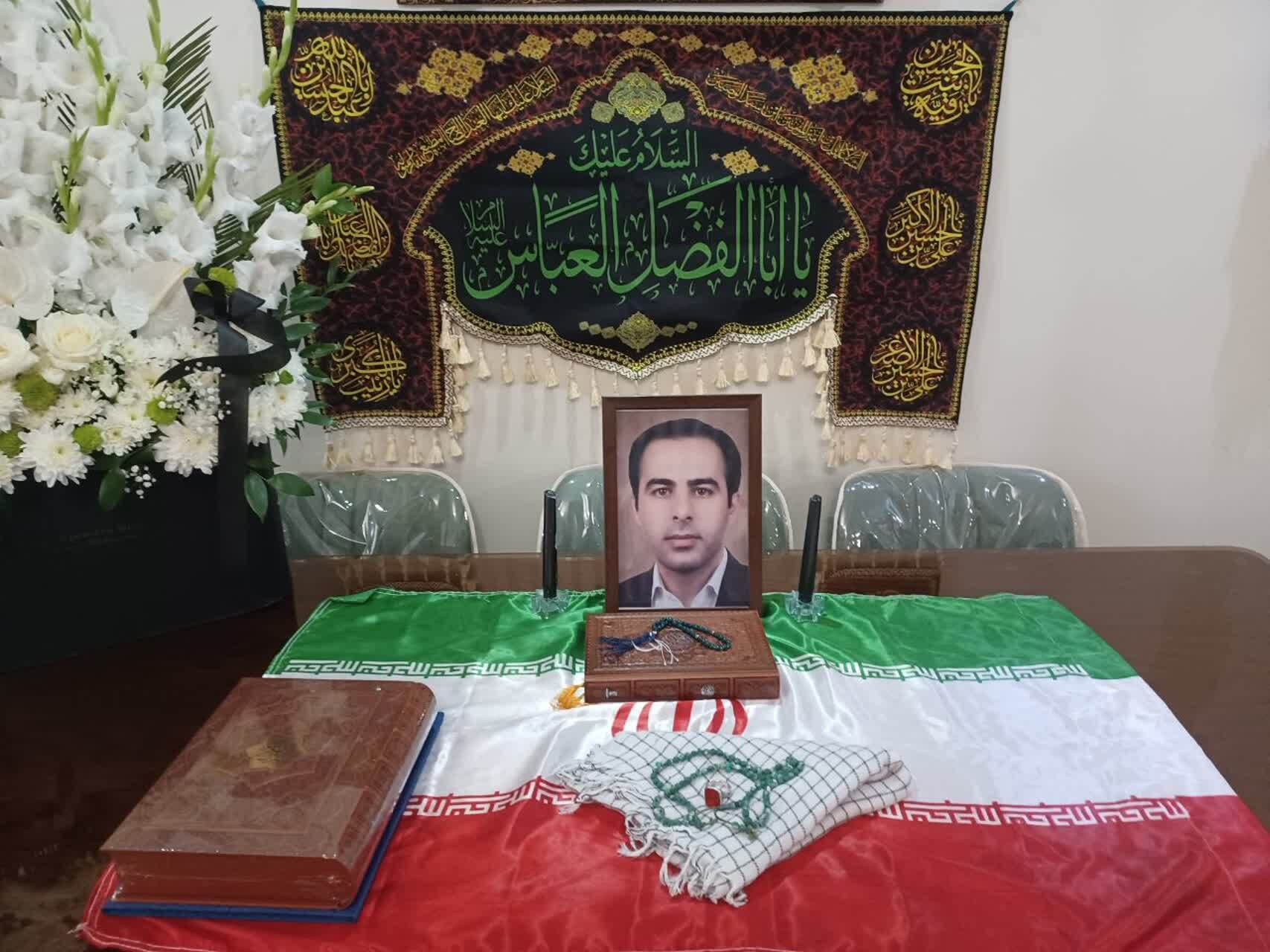 مردی که تمام وجودش خدایی بود 