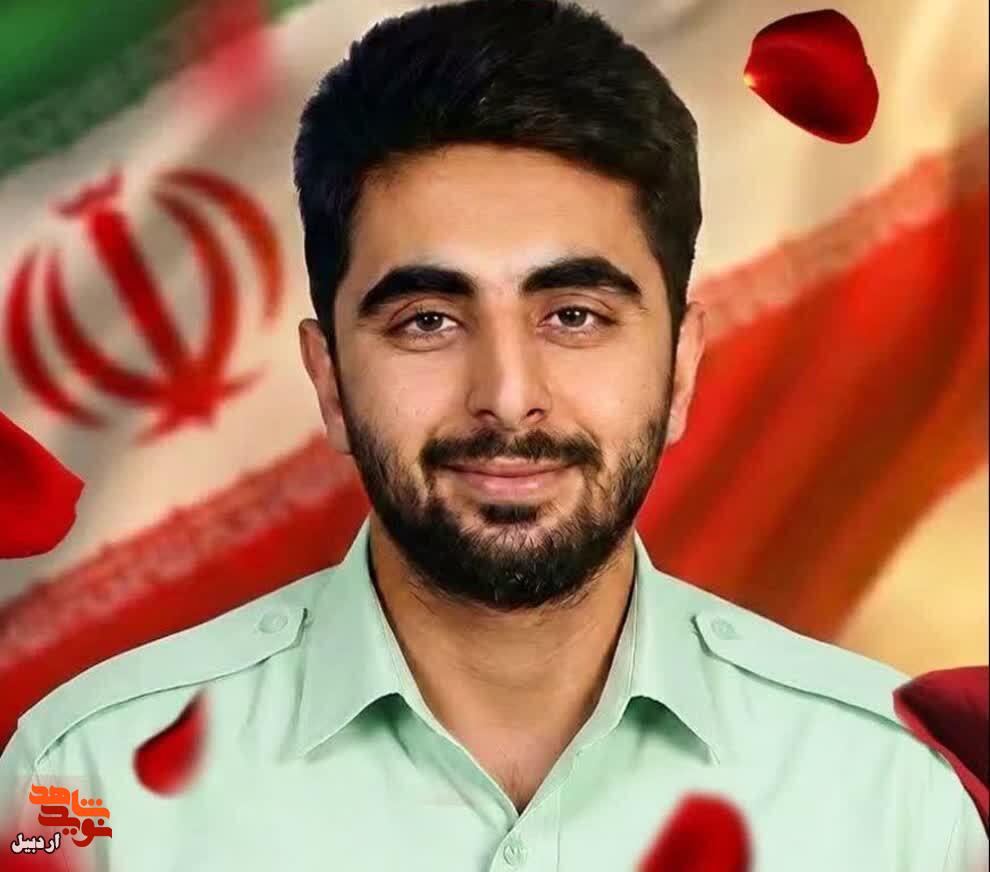 عکسهای کمتر دیده شده از پاسدار شهید رمضان «میلاد نامور» عکسهای کمتر دیده شده از پاسدار شهید رمضان «میلاد نامور»