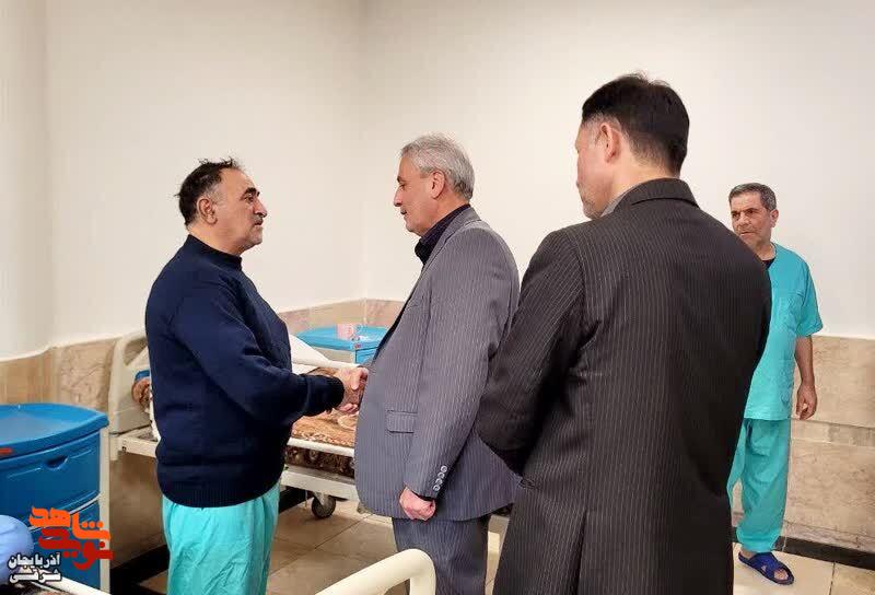 حضور صمیمانه مدیرکل بنیاد شهید در بیمارستان فجر تبریز حضور صمیمانه مدیرکل بنیاد شهید در بیمارستان فجر تبریز