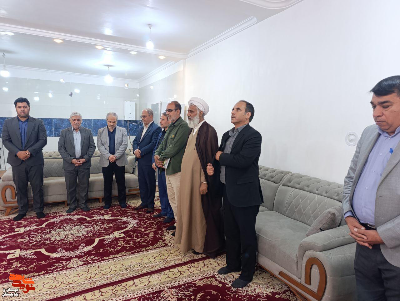 تجدید میثاق مسئولان دانشگاه علوم پزشکی زابل با خانوادههای شهدای والامقام جنگ رمضان تجدید میثاق مسئولان دانشگاه علوم پزشکی زابل با خانوادههای شهدای والامقام جنگ رمضان
